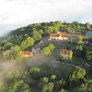 domaine-de-gayfie.midi-pyreneeshotels.com/